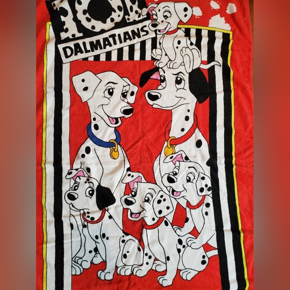 Vintage Walt Disney "101 Dalmatians" Beach Towel 100% Cotton - Picture 2 of 8